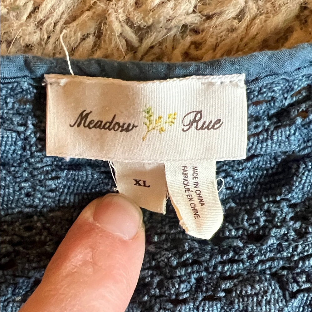 Meadow Rue Textured Blouse - Picture 2 of 3